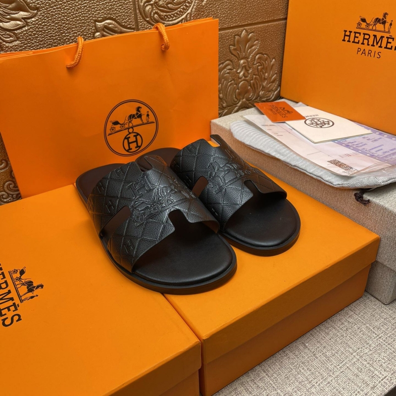 H**mes slippers